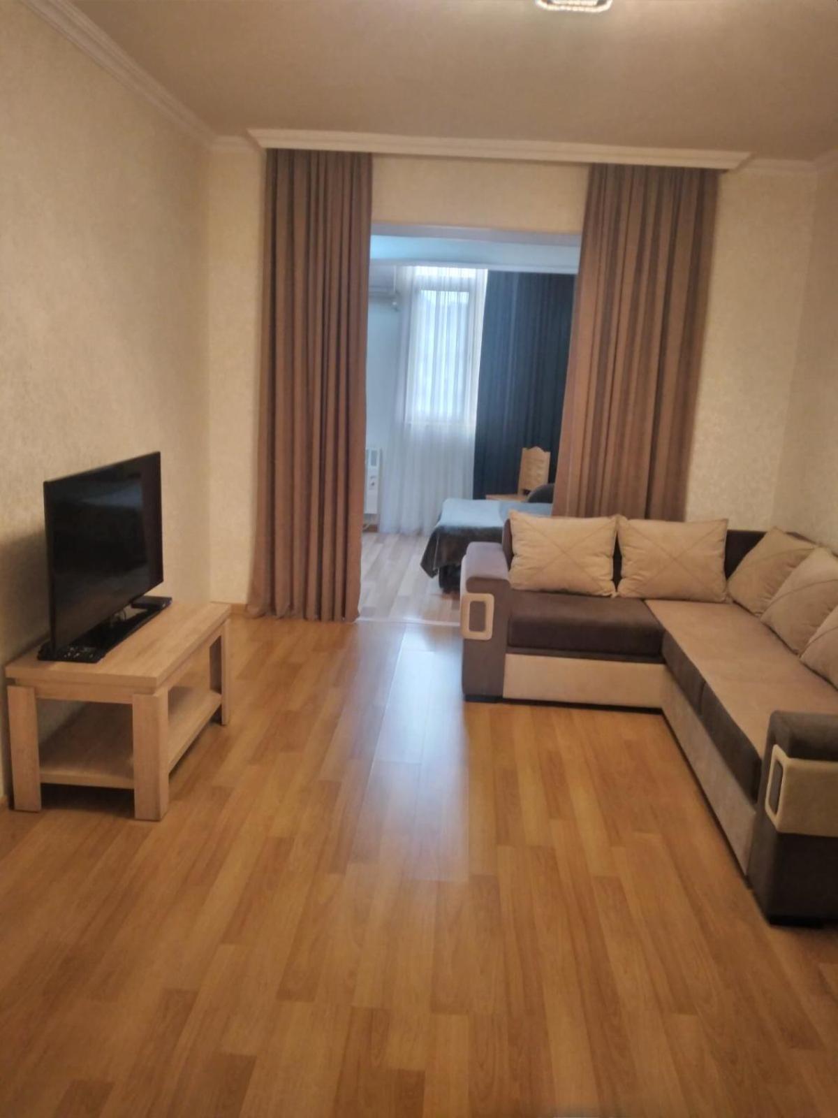 Izi'S Cozy Apartment คูทายสิ ภายนอก รูปภาพ