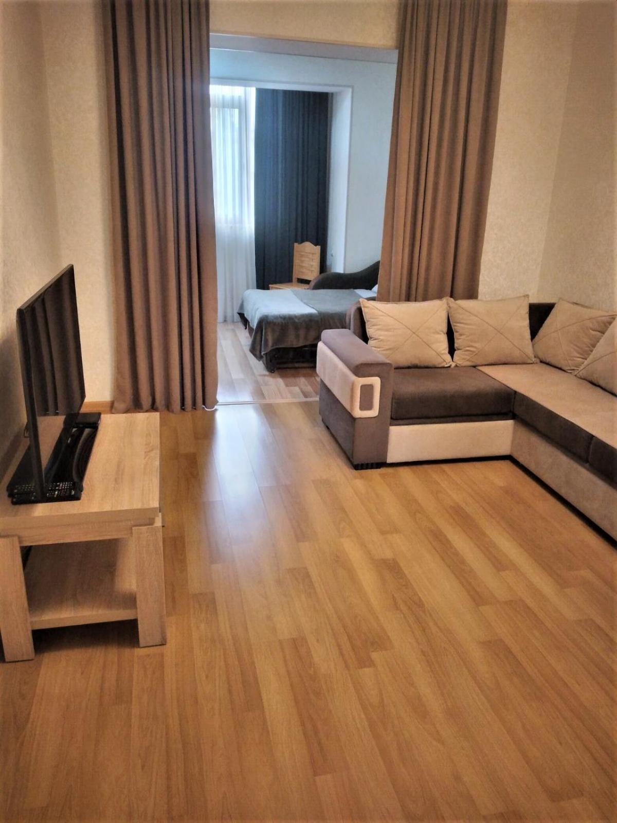 Izi'S Cozy Apartment คูทายสิ ภายนอก รูปภาพ